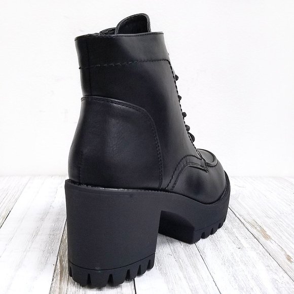 New Black Lace Up Combat Lug Ankle Boots Booties - Picture 4 of 5